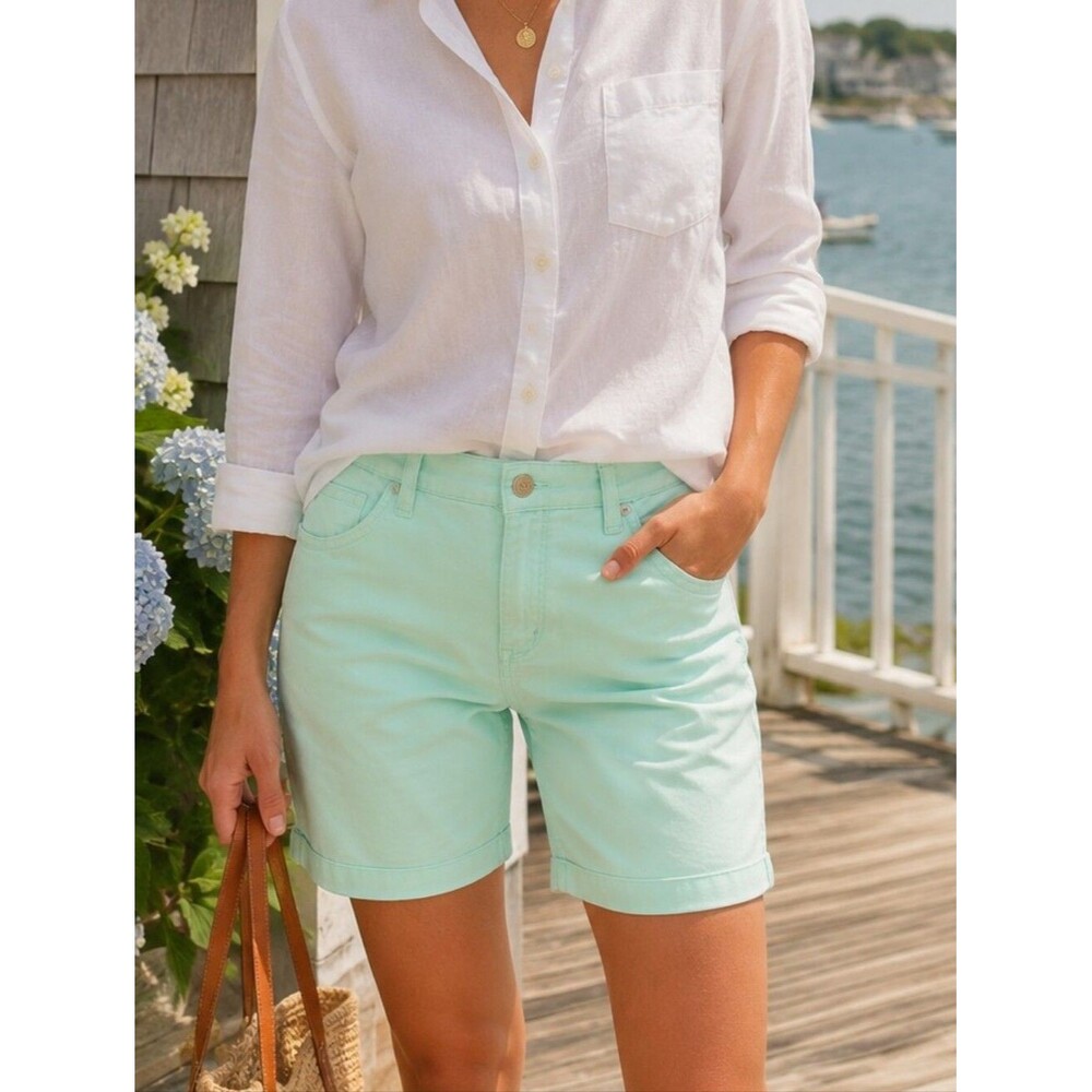 Mint Green Bermuda Shorts 8 Pastel Coastal Preppy Summer Stretch - Picture 1 of 10